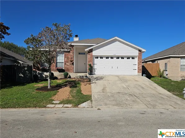 1140 Lago Vista St, San Marcos, TX 78666