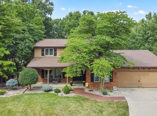 16123 Ara Ct, Woodburn, IN 46797