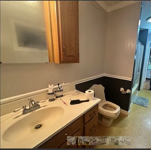121 Norman St — Photo 23