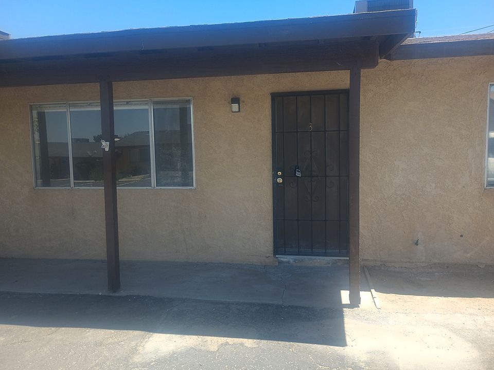 Building Photo 4
