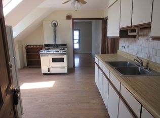 9 Flora St #3, Providence, RI 02904