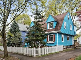 6 Lincoln St, Stoneham, MA 02180