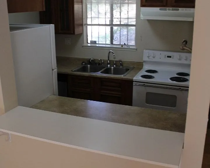 507 Chabre Ct — Photo 14