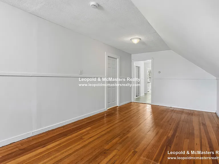 32 Salem St #3 — Photo 6