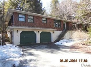 140 Serfass Ln, Palmerton, PA 18071