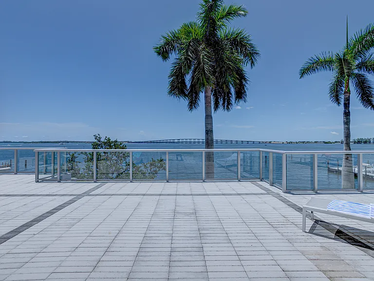 1541 Brickell Ave #T105 — Photo 90