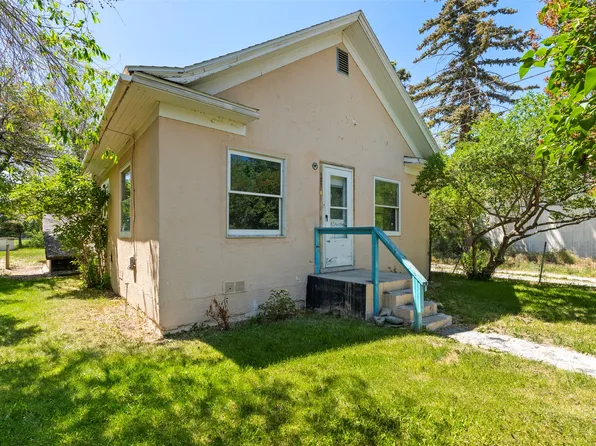 124 S Harrison Ave, Townsend, MT 59644
