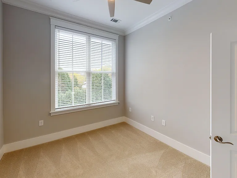 Providence Flats — Photo 39