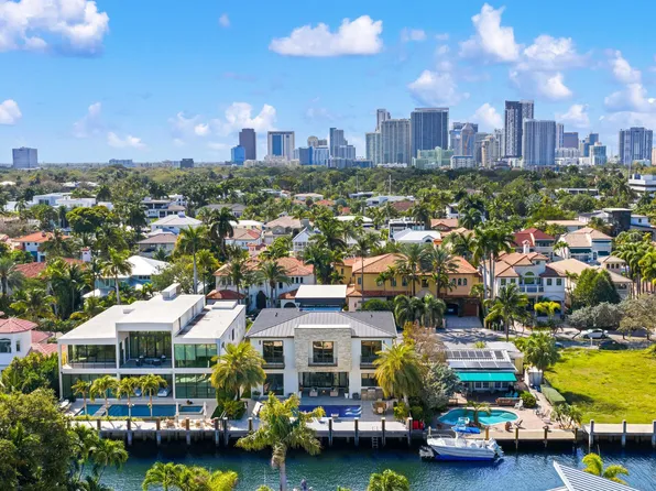 424 Coconut Isle Drive, Fort Lauderdale, FL 33301