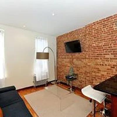 Rented by Atlas Real Estate New York | media 18