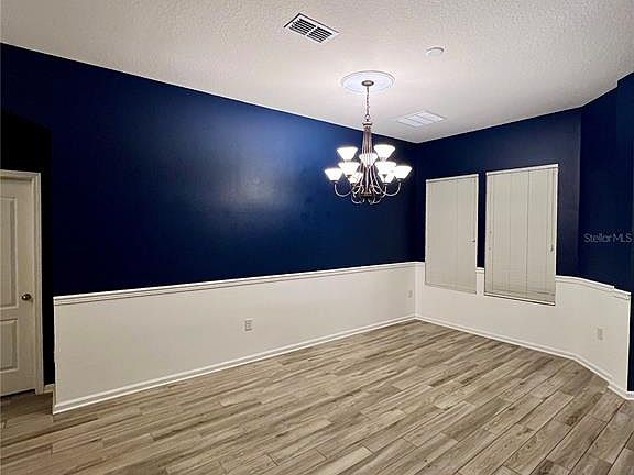 5th image of 353 Crescent Key Dr