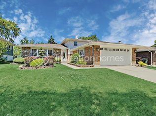 6300 157th St, Oak Forest, IL