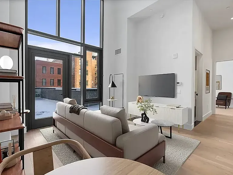 92-27 160th St #300 — Photo 1