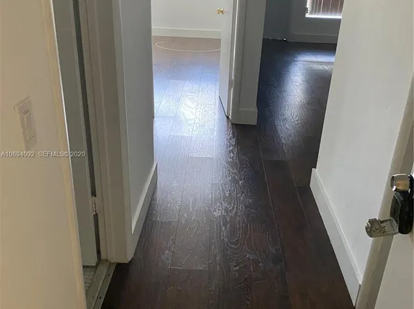 (undisclosed Address), Miami, FL 33162