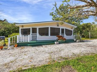 6253 Valeria Rd, Bokeelia, FL 33922