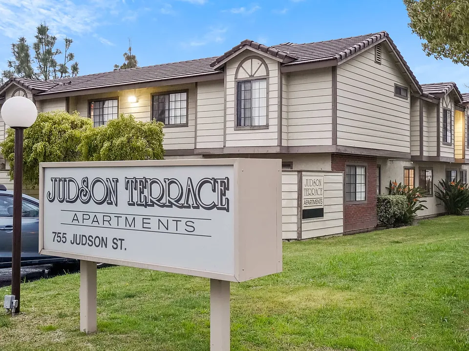 Judson Terrace Townhomes
