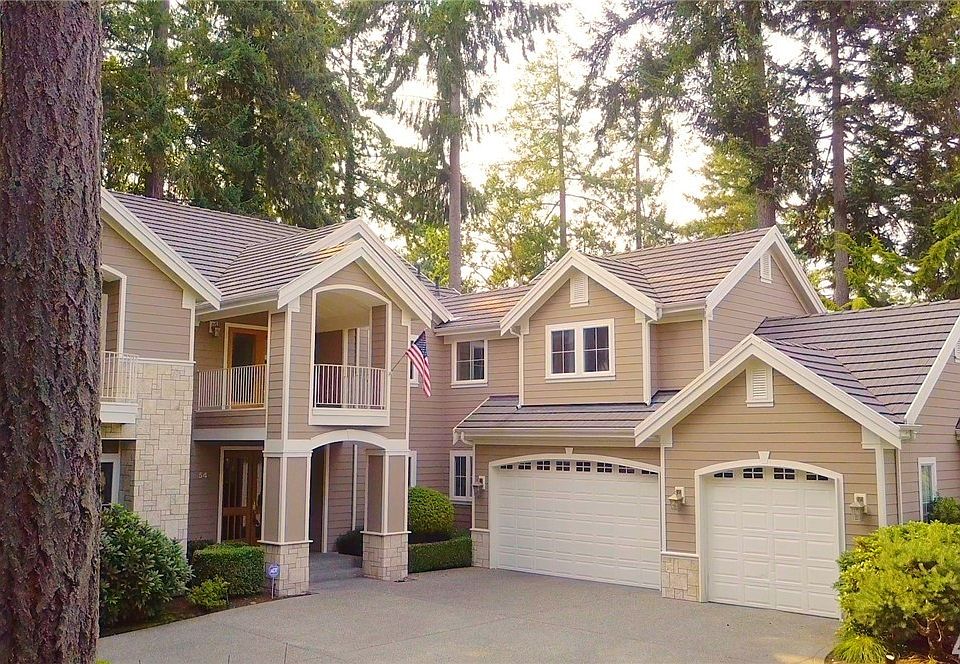 1st image of 54 Country Club Dr
