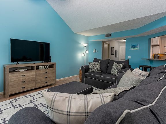 3rd image of 2165 Galleon Dr APT G6