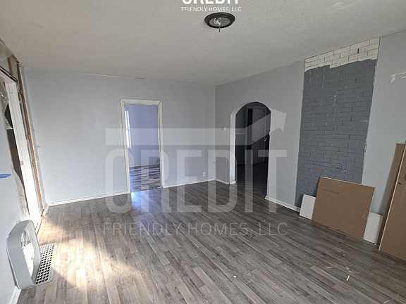 5th image of 3971 E Marietta St