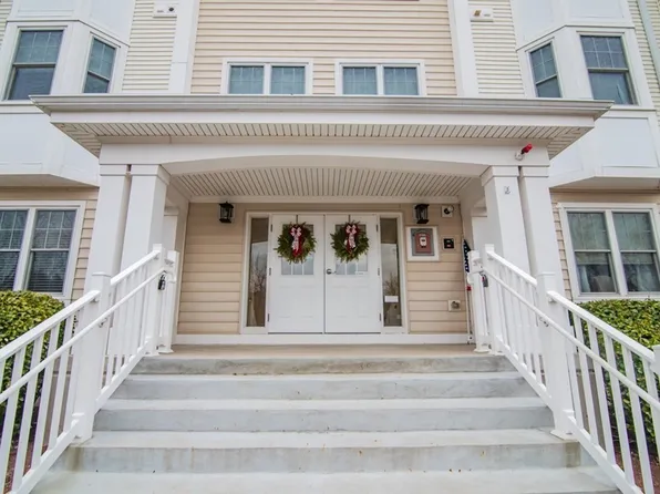 37 Westchester Dr, Haverhill, MA 01830