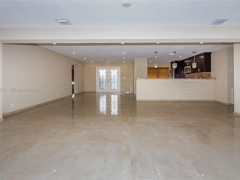 16641 Royal Poinciana Dr — Photo 13