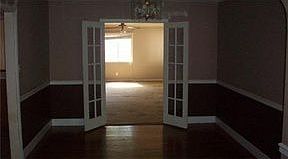 4th image of 302 Mistletoe Dr