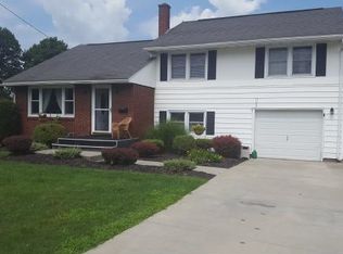 9 Hartley Rd, Binghamton, NY 13901