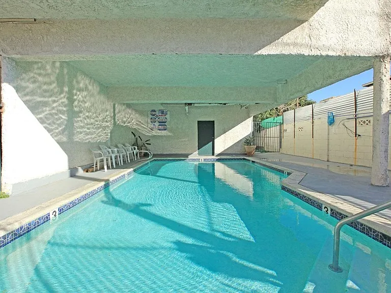 Cleon Villas — Photo 8