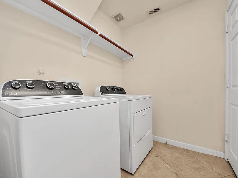 24122 Haywards Crossing Ln — Photo 10