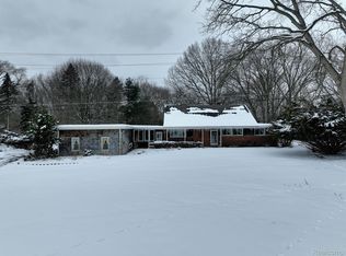 6660 Franklin Rd, Bloomfield Hills, MI 48301