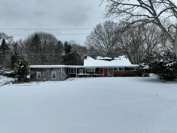6660 Franklin Rd, Bloomfield Hills, MI 48301
