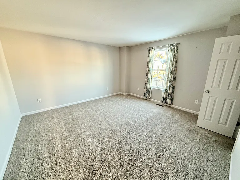 4385 Legacy Greens Dr — Photo 45