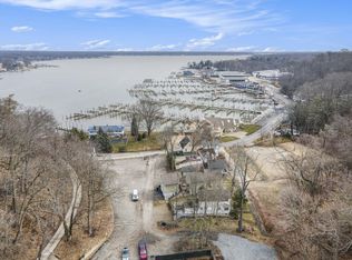 2341 Fern Walk, Macatawa, MI 49434