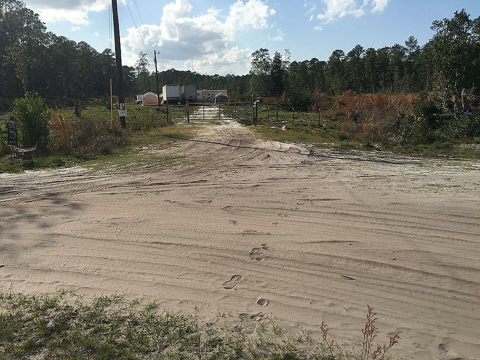 1st image of 181 Pettit Rd