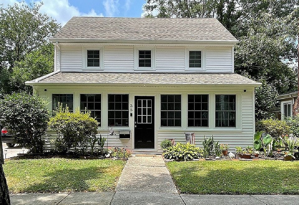 1st image of 35 Burtis St
