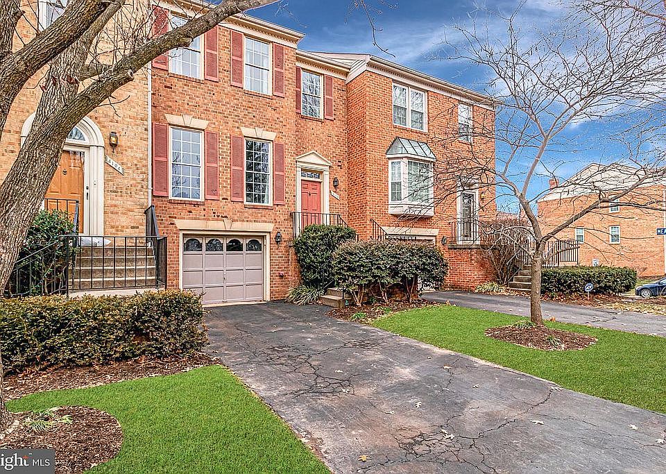 1st image of 4102 Meadow Field Ct