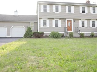 297 East St S, Suffield, CT 06078