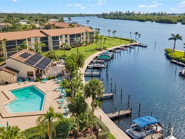 16100 Bay Pointe Blvd #207, North Fort Myers, FL 33917