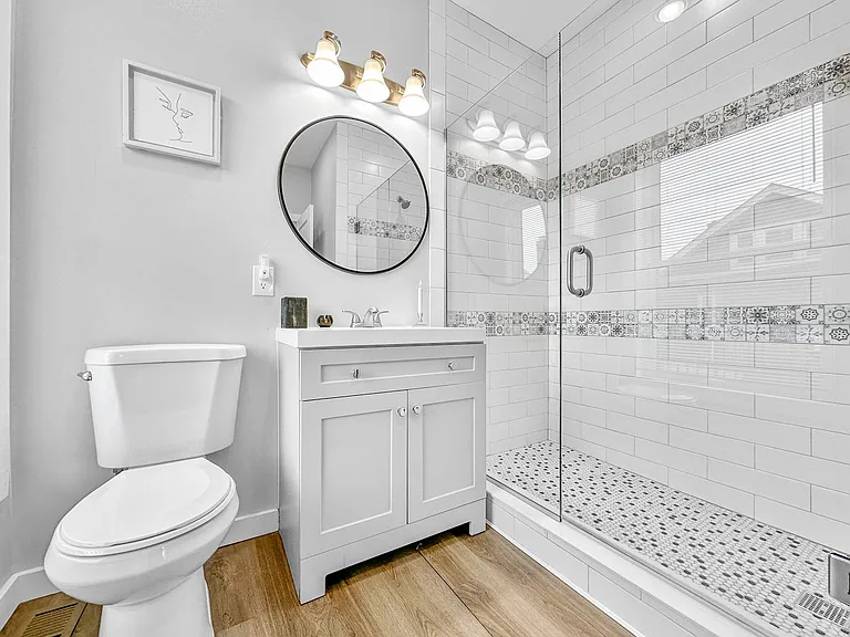 141 Hughes St — Photo 19