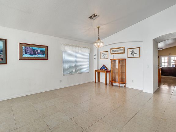 4th image of 2228 E Wescott Dr