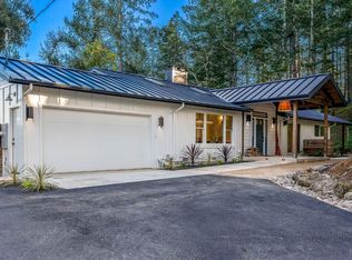 590 Sunset Dr, Angwin, CA 94508