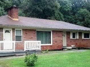 715 Dixie Airport Rd, Madison Heights, VA 24572