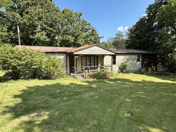 1842 Grays Bend Rd, Centerville, TN 37033