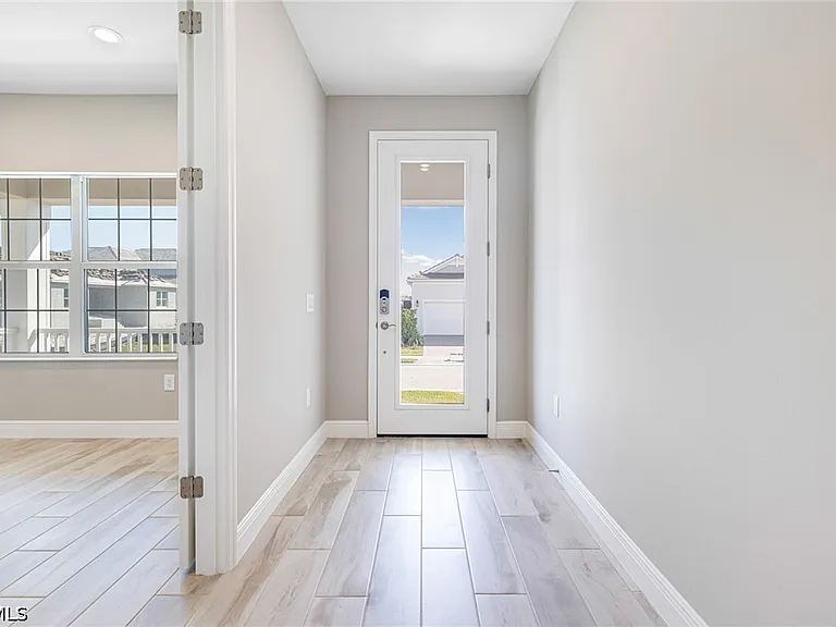 17812 Summerland Key Ct — Photo 22