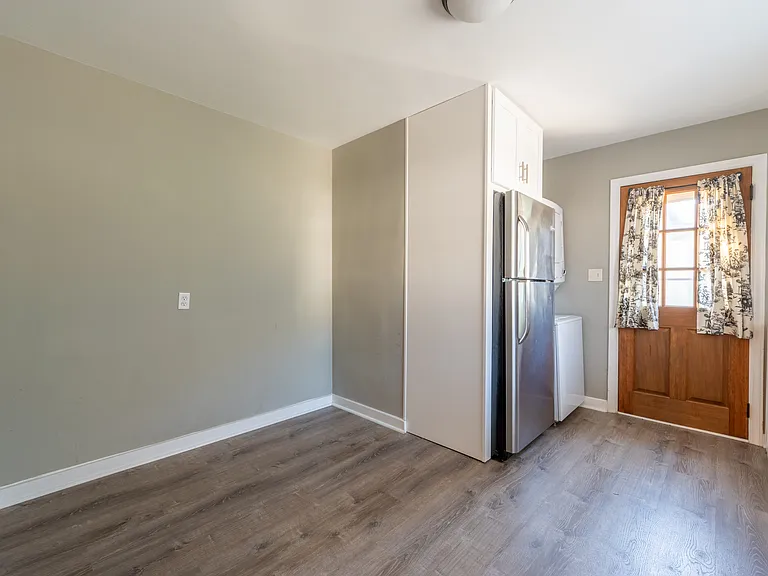 2914 Georgia Ave — Photo 8
