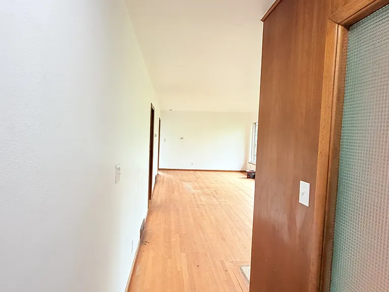 1334 Lakeview Blvd E — Photo 18