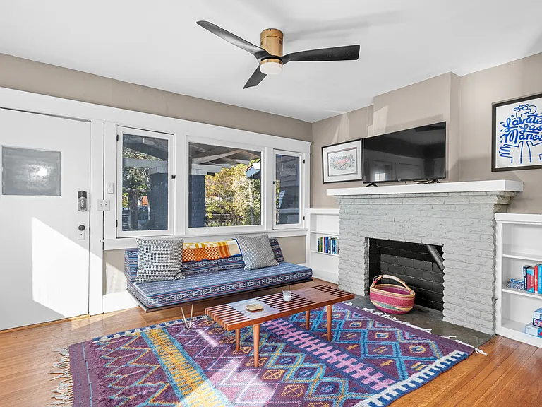 706 N La Fayette Park Pl — Photo 9