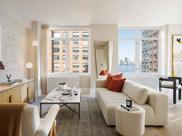 210 Warren St #7N, New York, NY 10282