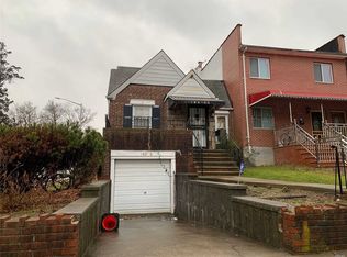 14266 56th Rd, Flushing, NY 11355