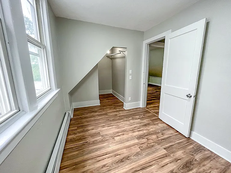 817 State St — Photo 1